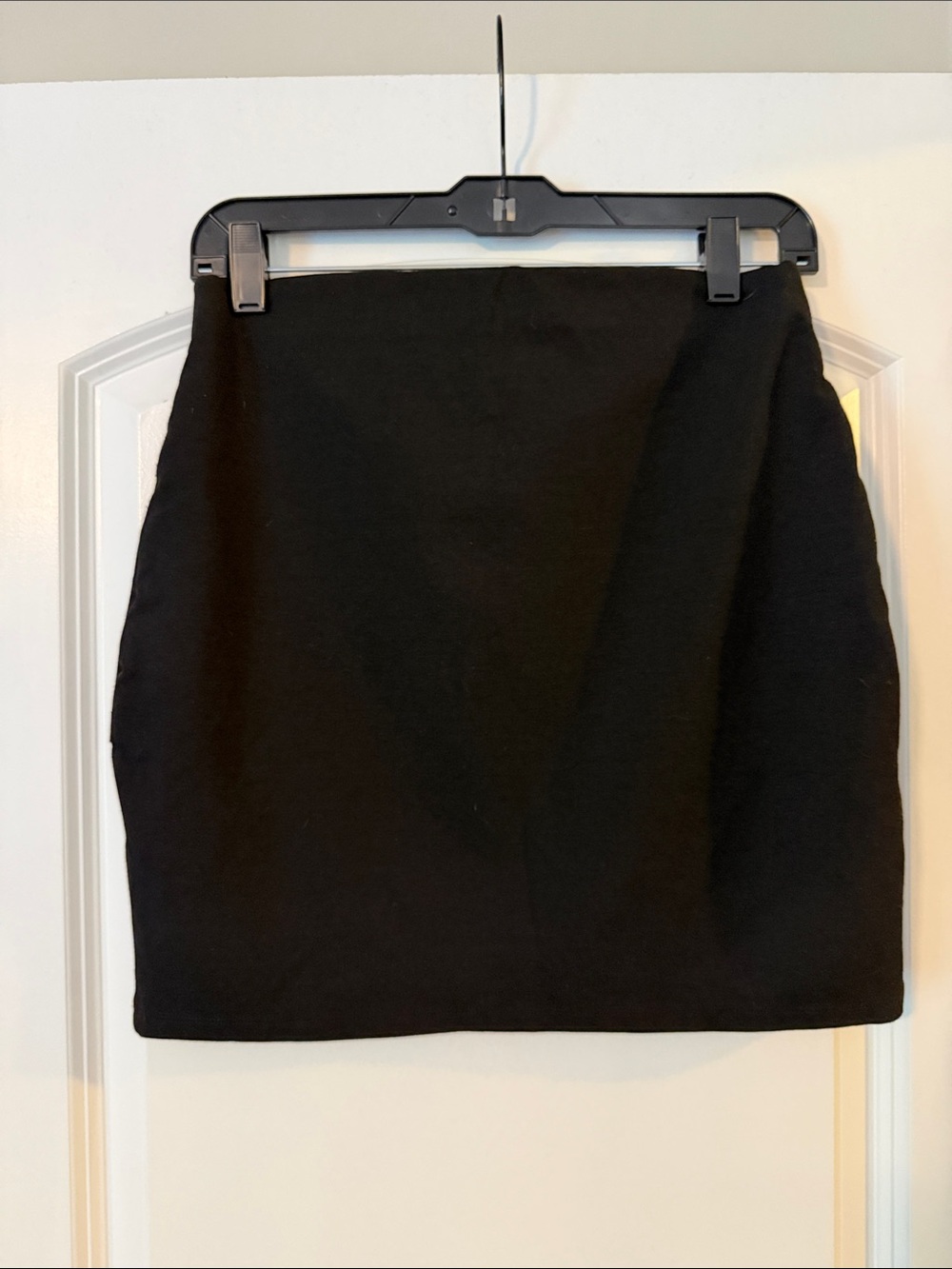 Sezane Black Mini Pencil Skirt